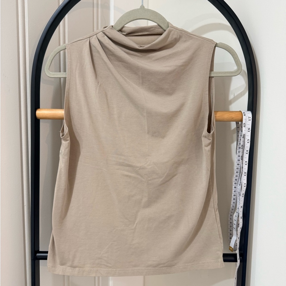 Abercrombie & Fitch Sleeveless Top
